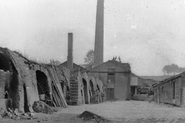 Metcalfs-Brickworks-c-1900