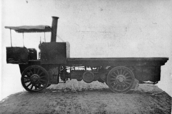 Steam-Wagon-built-Berrys-Foundry-1902